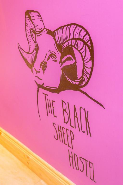 The Black Sheep Hostel Killarney Exterior foto